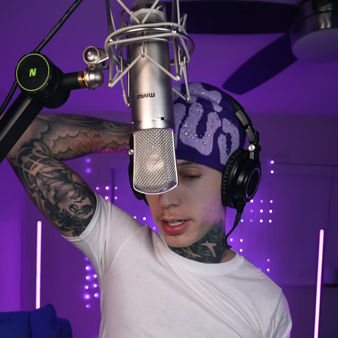94fatso🦈 (@94fatso) is LIVE - TikTok LIVE