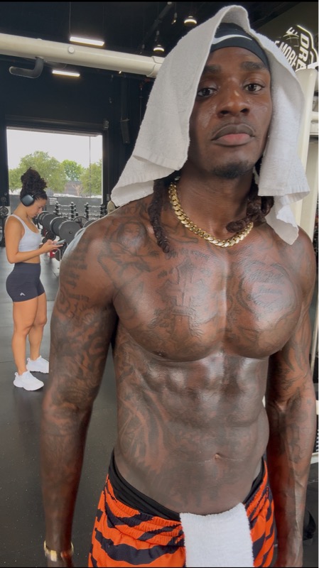 Pablo Rucker 🥀 (@pablorucker) is LIVE - TikTok LIVE