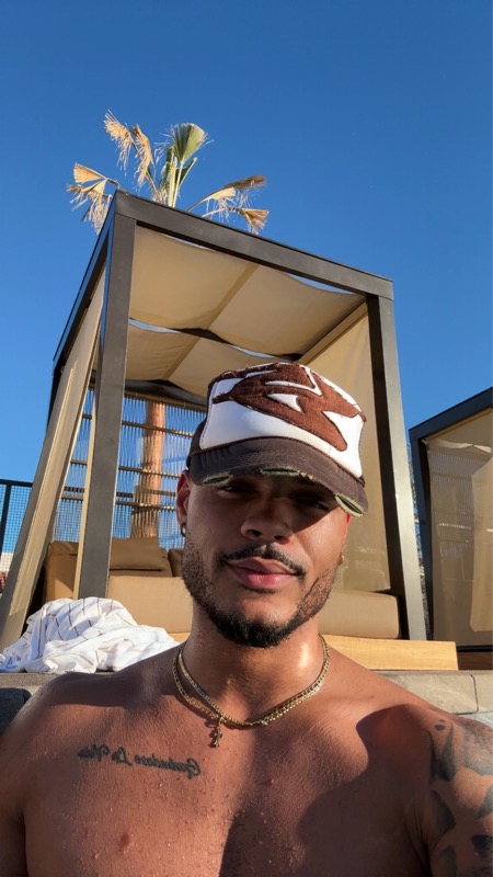 Leonardo.Dionicio (@leonardo.dionicio2) is LIVE - TikTok LIVE